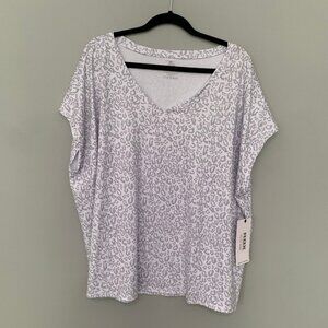 NEW RBX Active Top Women 3X Grey Leopard Print V-Neck Short Sleeve Tee